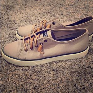 Light grey Sperry slip on sneakers